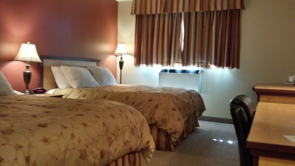 וויניפג Park West Inn מראה חיצוני תמונה